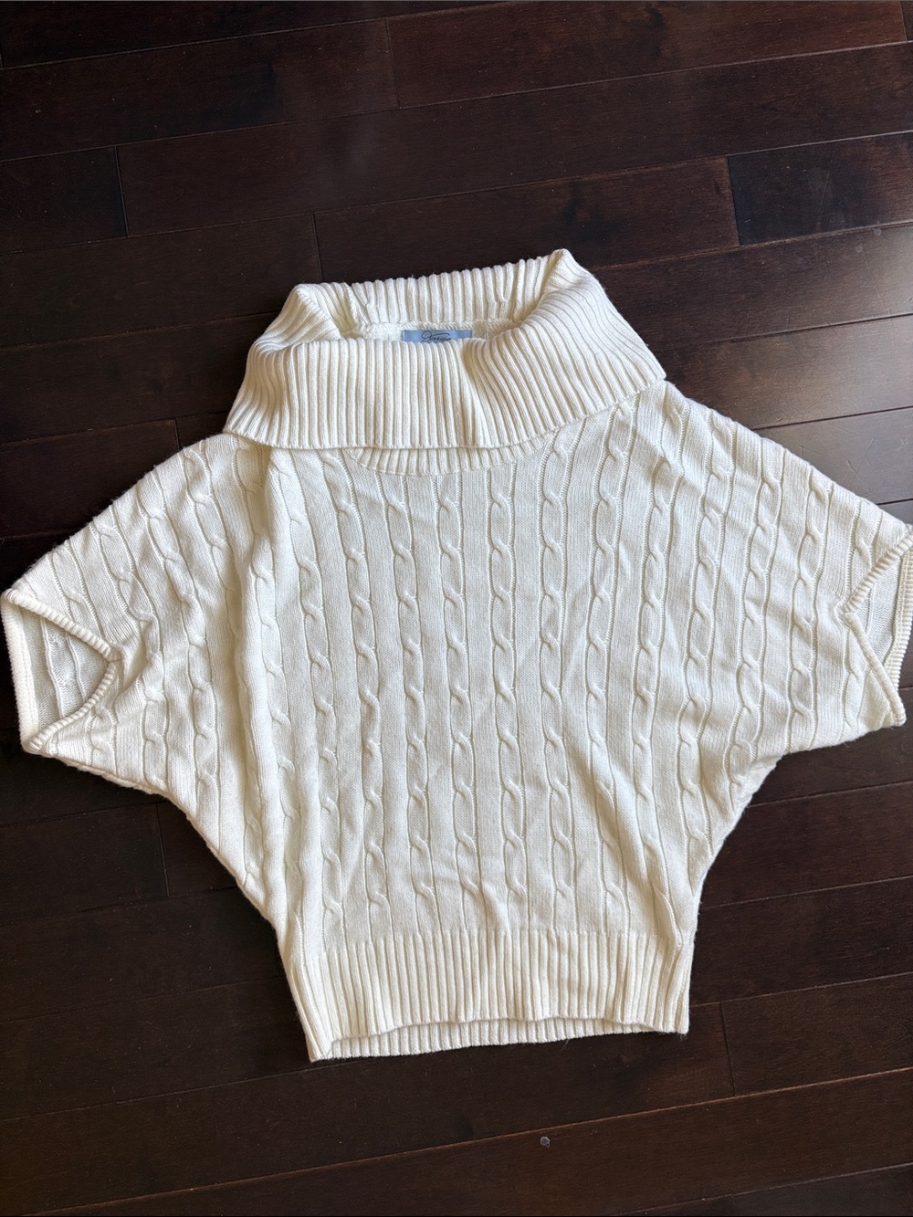 NEW | Turtleneck Short Sleeve Sweater